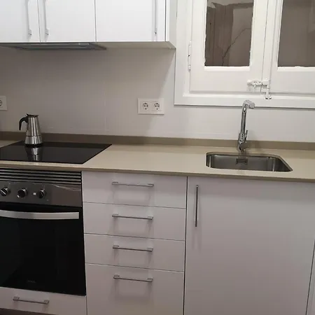 Aparteasy Mid-term Only For Vacations Stays, Borrell
