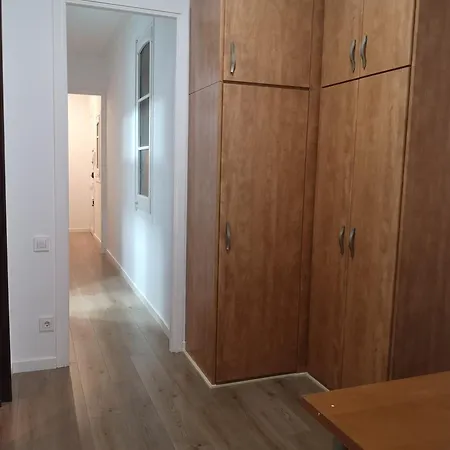 Appartamento Aparteasy Mid-term Only For Vacations Stays, Borrell Barcellona