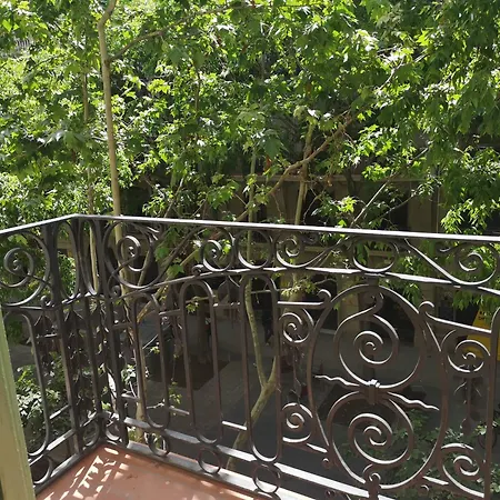 Aparteasy Mid-term Only For Vacations Stays, Borrell