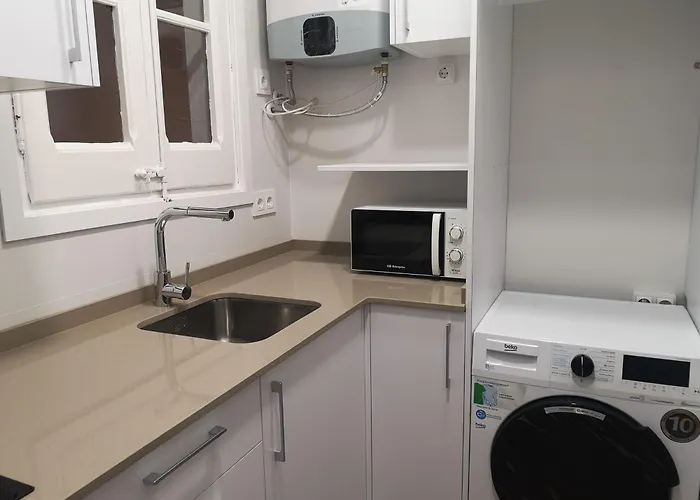 公寓 Aparteasy Mid-term Only For Vacations Stays, Borrell 巴塞罗那